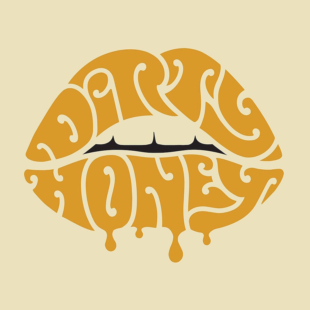 PatsSoundbytes's tweet photo. Always a blast chatting with #MarcLaBelle and #CoreyCoverstone of @DirtyHoneyBand promoting their self titled debut album and single/video "California Dreamin" and much more!!

https://t.co/ObJmIfYbLe https://t.co/VJx0C87MNN