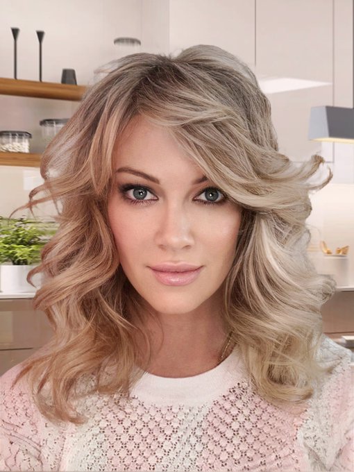 Just out of the salon. #modelmonday #haircare https://t.co/6BFf4cJ69g<a href="/tag/modelmonday"class="tags">#modelmonday</a><a href="/tag/haircare"class="tags">#haircare</a>