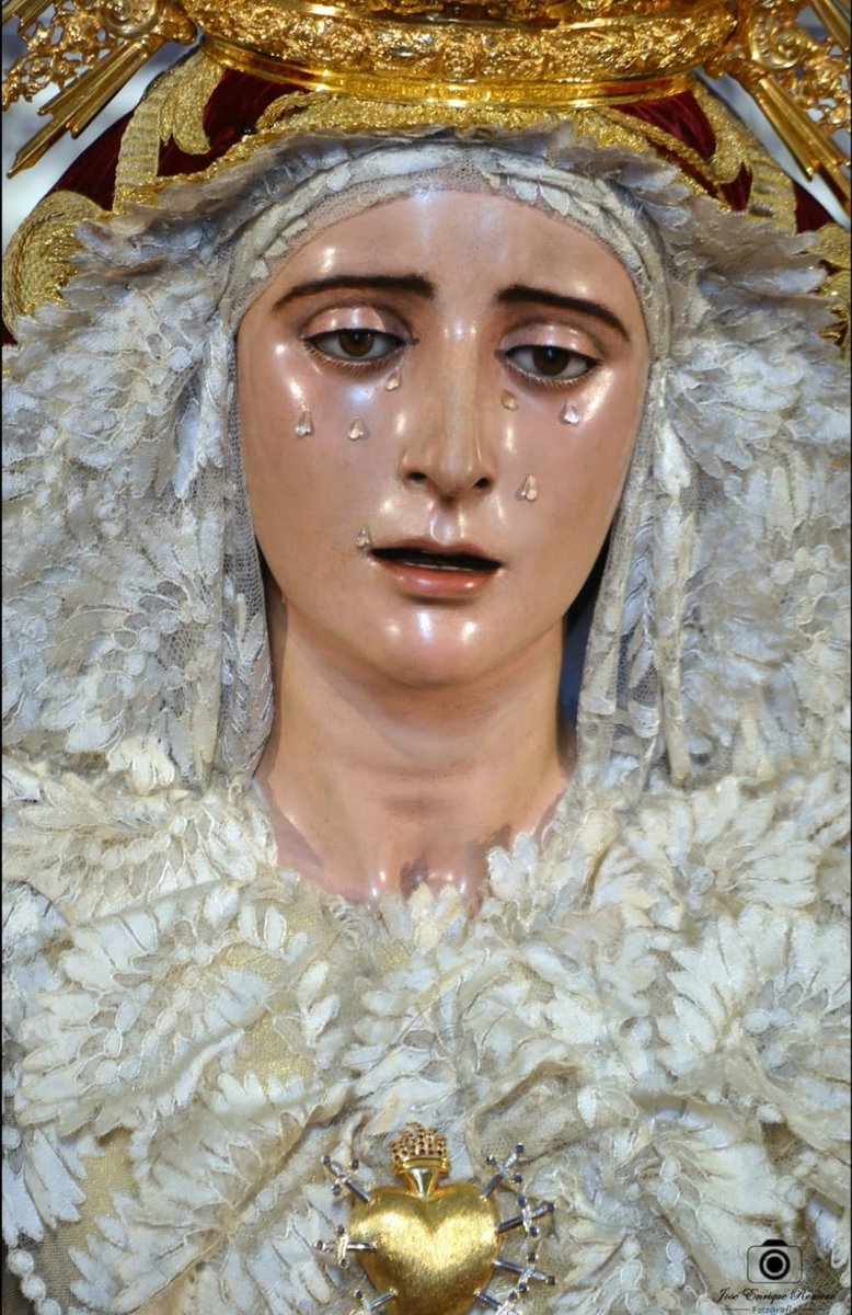 Auxi200786's tweet photo. Martes Santo, no faltaré a nuestro encuentro, pero no poder abrirte paso por las calles de tu barrio y tu ciudad de la mano mi pequeña nazarena, duele. @DoloresdelCerro https://t.co/uqMWwL5nKz
