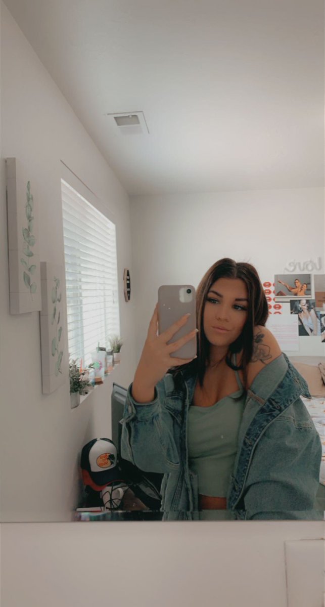 cherlaynewhite_'s tweet photo. no malone just a post https://t.co/XaDDJXNweg