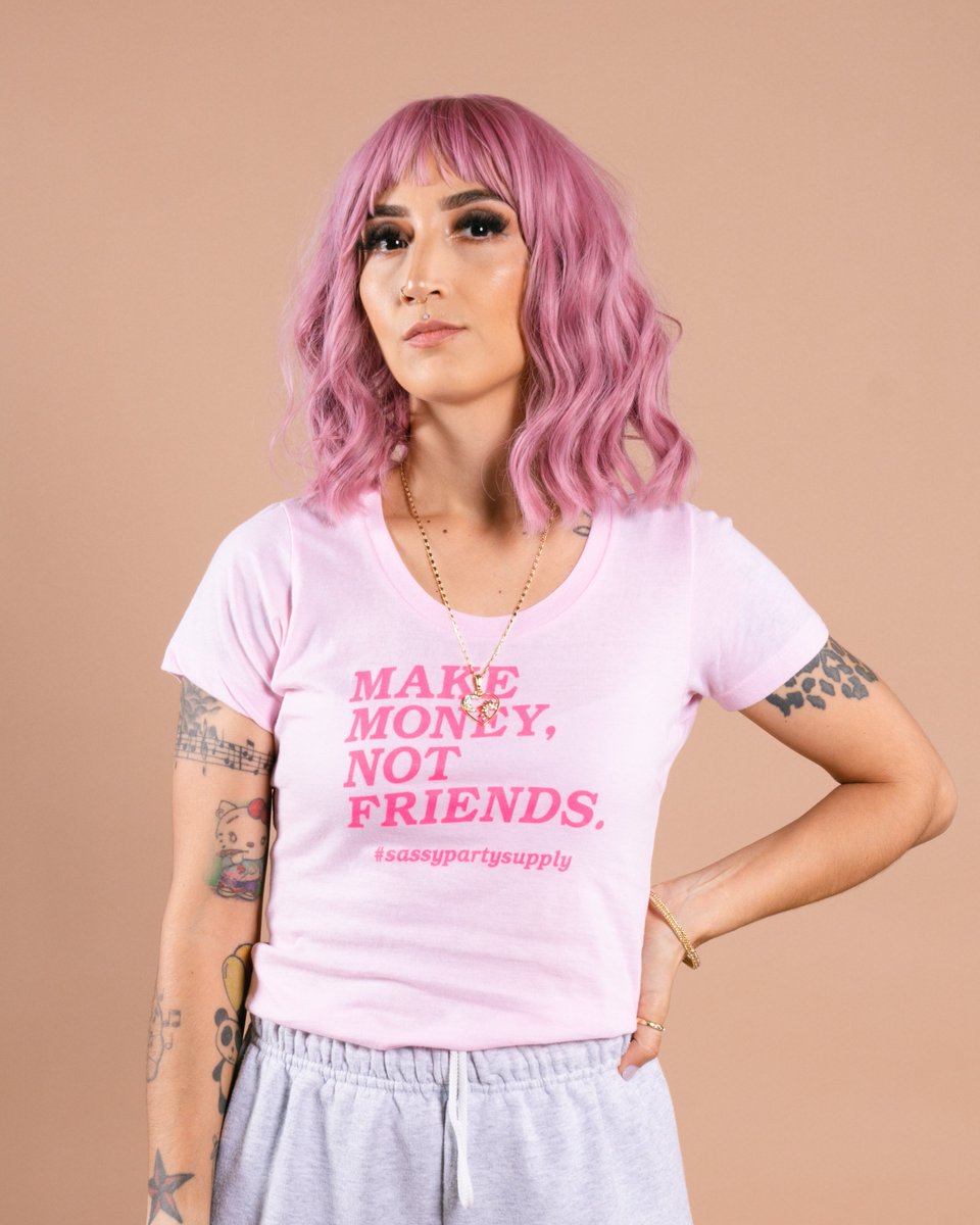 SassyPartyClub's tweet photo. Take it to the grave ladies!!! 🤣🥂 
Shop our brand new items now on our site!! 💕💕💕 https://t.co/RDuvpgsBqn