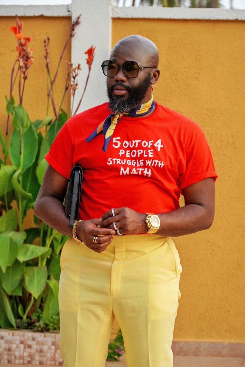 SBdapper's tweet photo. https://t.co/VsCJ9mBGjt
#sbdapper #dandy #dapper #menswear #fashion #gentleman #mensfashion #style #bespoke #menstyle #sartorial #sprezzatura #mensstyle #dandystyle #menwithclass #ootd #pittiuomo #suit #gentlemanstyle #menwithstyle #tailor #gentlemen https://t.co/wJZZ4eTdch