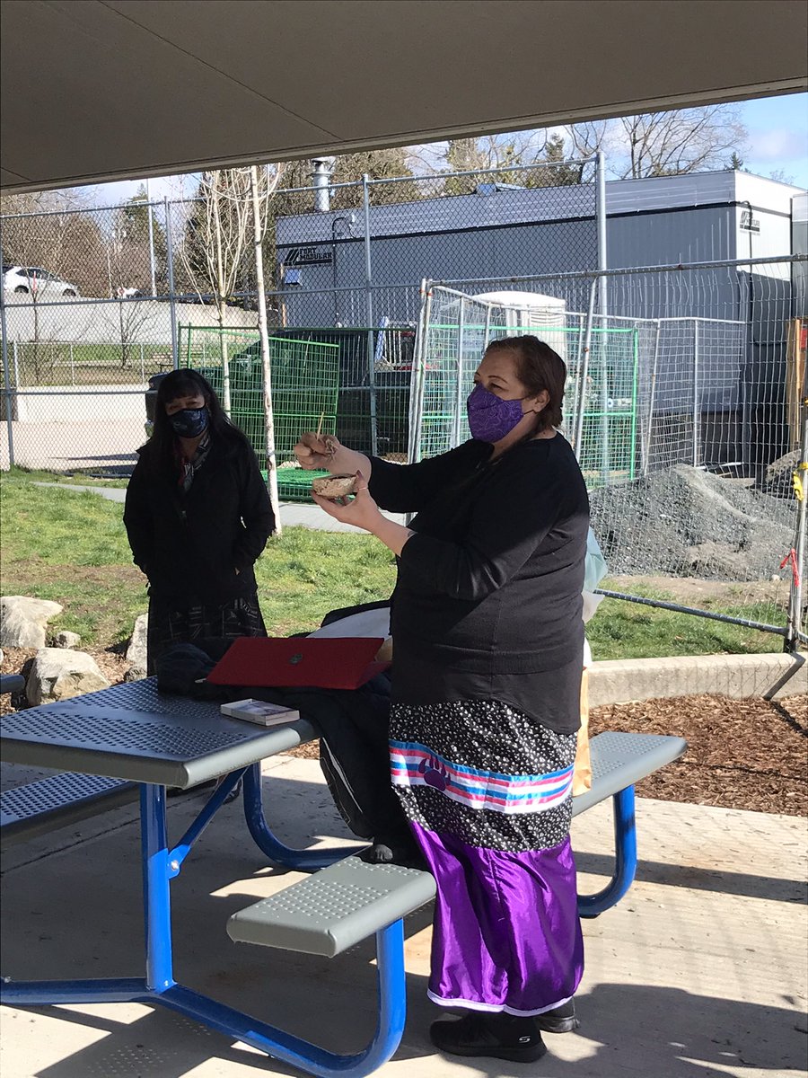 Thank you to Chief Larrabee for the traditional Qayqayt welcome and Danielle Smith, our Aboriginal Support Worker, for performing a smudging ceremony for our new outdoor learning space.  Thank you to Bertha Landsdowne for organizing this learning opportunity.  @newwestschools