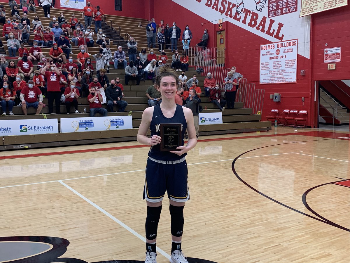 9thHoopsTourney's tweet photo. Rounding out the girls' @StElizabethNKY 9th Region All-Tournament Team:

@mfeldman2022 ➡️ @NDA_athletics 
@laceybradshaw34 ➡️ @NDA_athletics 
@EllaSteczynski ➡️ @DHGirlsBBall 
Reese Smith ➡️ @DHGirlsBBall https://t.co/iAHItswbIW