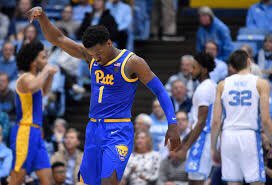 n_santos33's tweet photo. Blessed to receive an offer from Pitt!! 💙💛 https://t.co/aVSavA6pj4