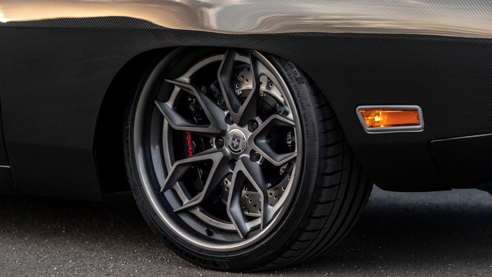 guiarepuestos's tweet photo. #Dodge #Charger 1970 recibe el #Hellephant de 1,000 hp de mano de #SpeedKore #Noticias #Custom https://t.co/H5K6kkUvC9 https://t.co/0aF8A0qGka
