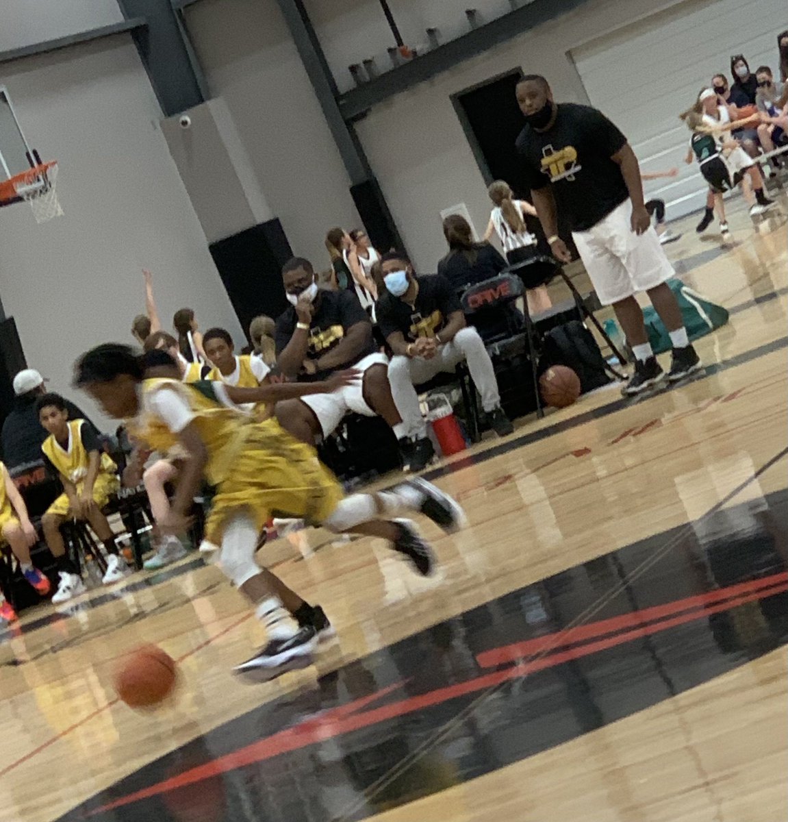 averyg_1's tweet photo. 1st tournament in the books ✊🏾💯 a lot more to go https://t.co/LKptLdcRi1