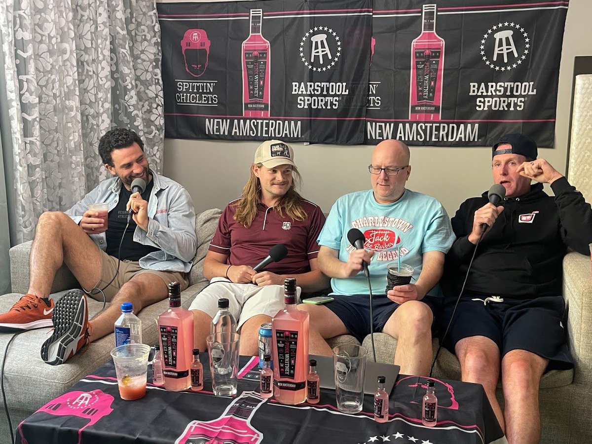 spittinchiclets's tweet photo. Tomorrow.... https://t.co/NSsE7hLJIZ