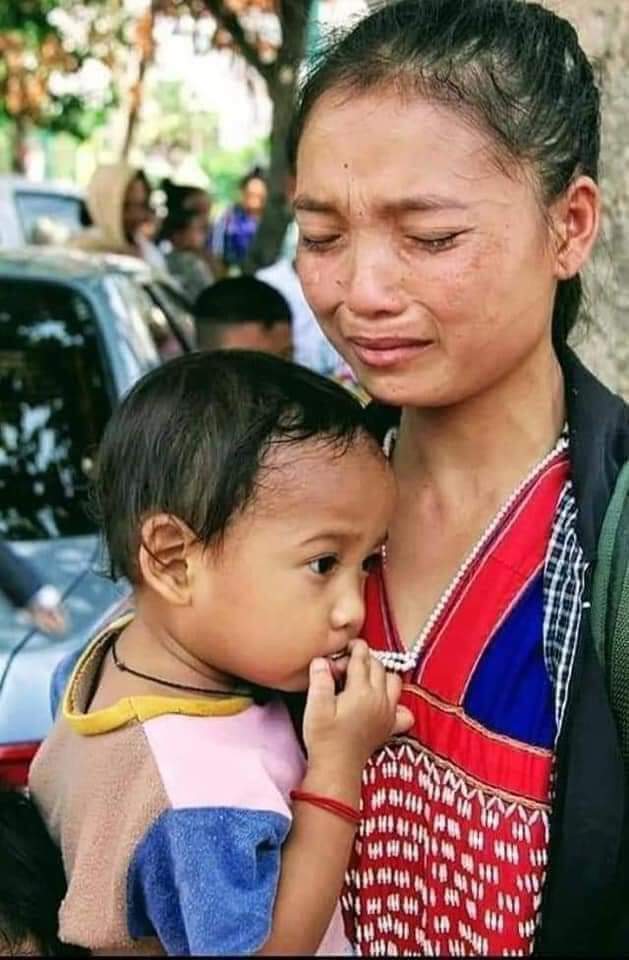 YuNanda64546766's tweet photo. Still please praying for your Karen IDPs in brigade-5 Ei Htu Hta Refugee people.
Please, pray Thai governmet will give permission cross to border. Also, please you supporting for them. We are runner in war at Kawthoolei (Burma)
#KarenUnityHopeNetwork
#WhatsHappeningInMyanmar https://t.co/IewEyDq78O