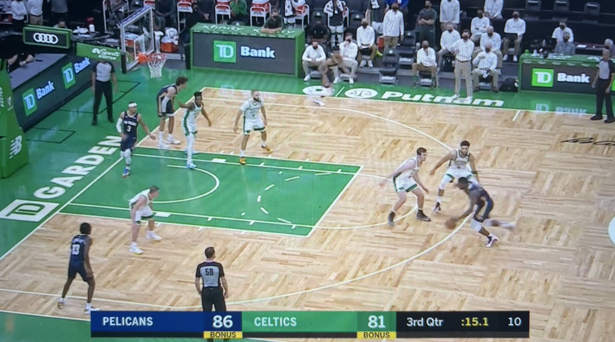 WorldWideWob's tweet photo. entire city of Boston trying to guard Zion during the final possession of the third quarter.

doesn’t matter. two points. https://t.co/iAkq6A9xRp