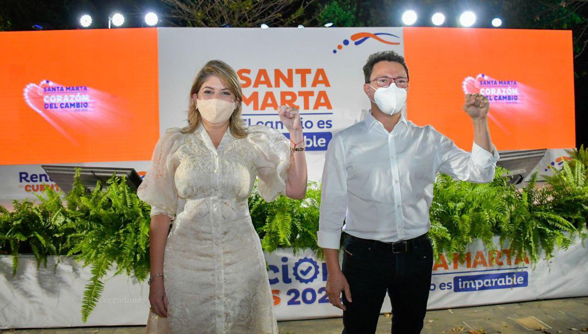 VirnaJohnson's tweet photo. Tras un año de gestión hoy tuvimos el honor de rendirle cuentas a los samarios, reiterando nuestro compromiso con el cambio y con el bienestar de nuestra ciudad. https://t.co/eMKc3aCmVt