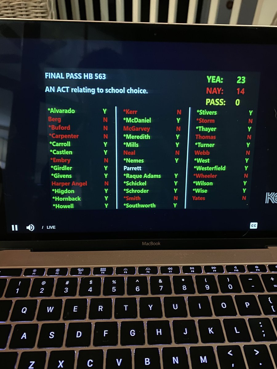 juliabcrigler's tweet photo. It’s real. Overridden. Overrode. Done! Many years of effort from a relentless team @mpjfarm #twitterlessKate @AndrewVandiver @CHLeisKy @kayleeckc @EdChoiceKY @BamCarney @DChadM @reposborne @Alvarado4Senate #kyga21 https://t.co/GPHZ4juTav