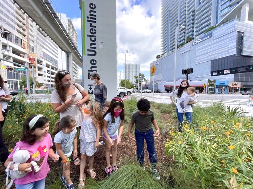 theunderlinemia's tweet photo. ☀️ Happy Monday! Have you explored #TheUnderline yet? 😍Tag us on your journey. 🌱🦋 ✅✨ #UnderlineCommunity #UnderlinePhase1OPEN #BrickellBackyard
•
Did you know you can book a tour to learn more about The Underline? To book one visit: 🔗 https://t.co/ULvErwmVH0 
• https://t.co/ExXQjbB5aN