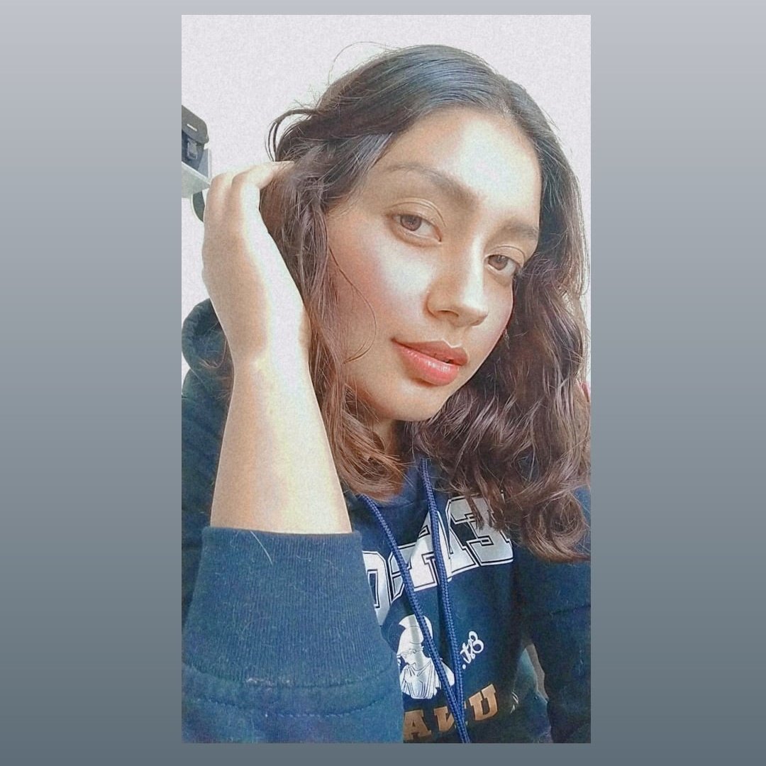 SarahiRs2's tweet photo. #NewProfilePic https://t.co/gPWWNmz8xX