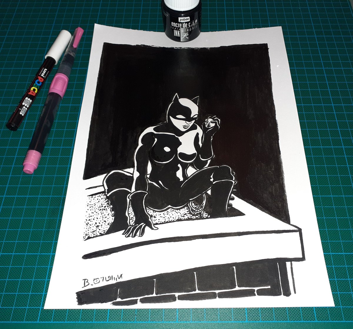 theBdrawings's tweet photo. Catwoman.
Encre de Chine @Pebeopaints , @Posca blanc sur papier Paint On A4 @ClairefontaineT .
#Catwoman #DC #ComicsArt #Drawing #traditionalart #inking #ink #inkingtime #illustration #Illustrator #cartoonist #Nantes https://t.co/prvAEDSs9f