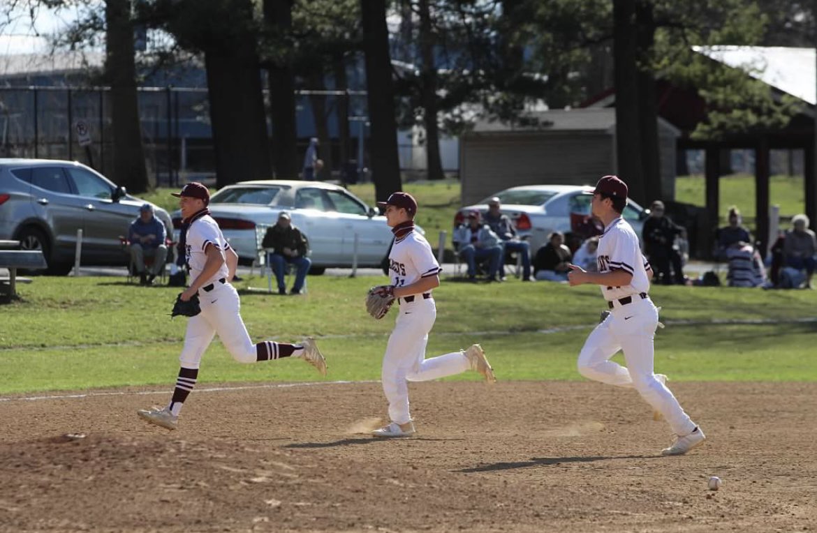 TaylorShearer3's tweet photo. good win boys @joshjam717 @nicholasmorrisn https://t.co/iDGYENWExm