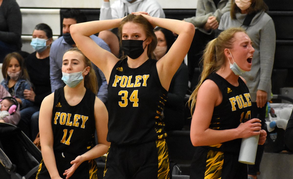 MIPrepZone's tweet photo. GIRLS BASKETBALL: Our photo gallery from Bishop Foley vs. Lutheran Northwest https://t.co/W08BTKMRz9 https://t.co/F630zK5nxZ