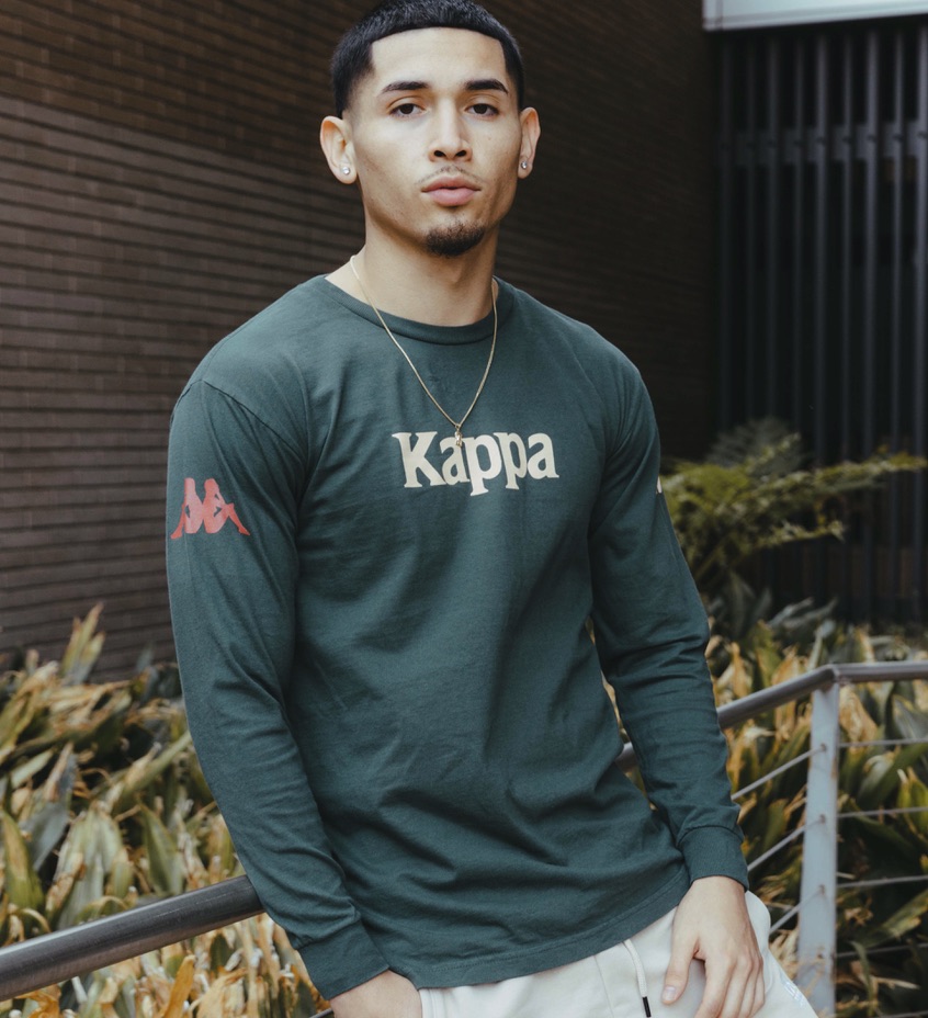 Karmaloop's tweet photo. Iconic year round streetwear essentials #222Banda
#Kappa🔥
available now on https://t.co/5SPBtlRCsS.
-
-
#karmaloop #spring #streetwear #kappa https://t.co/NqAfSEaiXB
