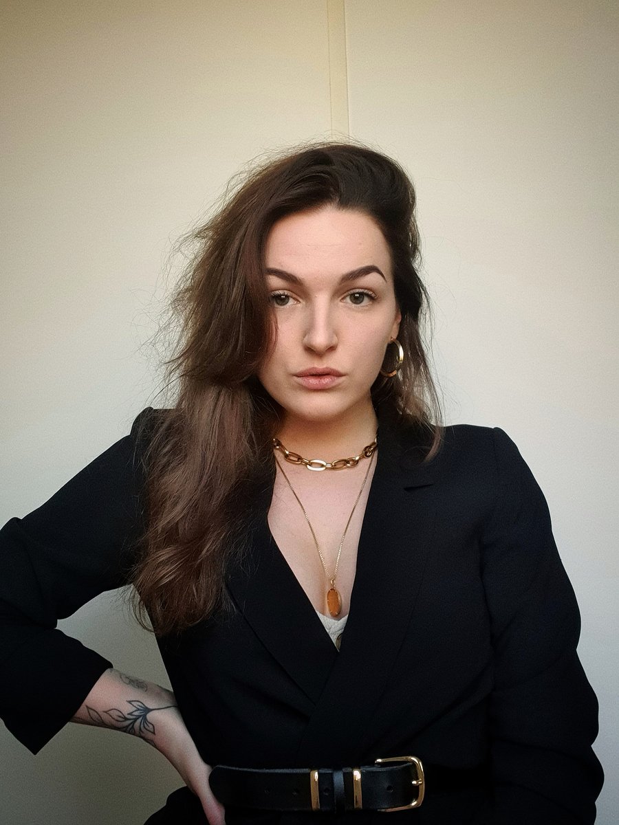 wolfinasuitblog's tweet image. Listen: "Good for me" by Daimy Lotus at wolfinasuit.com/2021/03/29/lis… #goodforme #daimylotus #NewMusicMonday #Netherlands #indie #indiemusic #indiepop #music #NewMusicAlert #singersongwriter #wolfinasuit #musicblog #Mustlisten #feelthemusic #musicislife #NewMusic #thatvoice