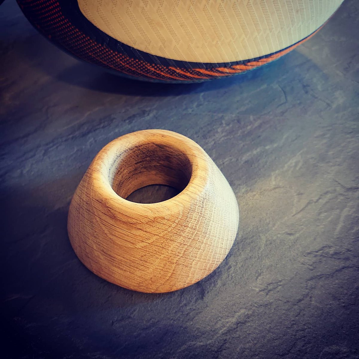 lascube's tweet photo. #tee #bois #wood #rugby #buteur #fabriquecreations #artisan #paysbasque #jeu
@RomainNtamack @JonnyWilkinson  @DanCarter https://t.co/hT4ZLkKMhM