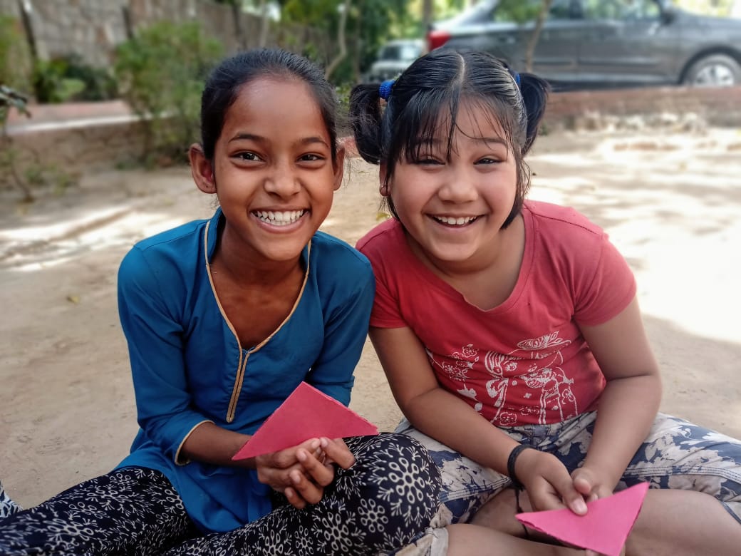 tweetlft's tweet photo. Smiles all around at our IYM Tughlakabad Centre! 
#throwback 
 
1/2 https://t.co/l04dZjCtbj