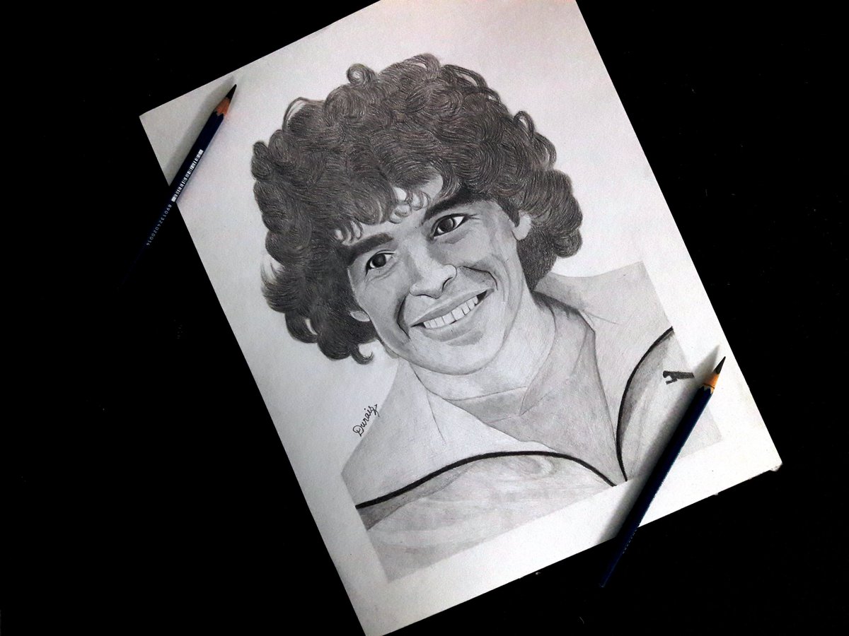DKArtsOfficial's tweet photo. Tribute Drawing for @diegomaradona 

Watch it on : https://t.co/J0kTq814G4

#Maradona #Diego #DiegoMaradona #DrawingMaradona #drawing #Pencildrawing #pencilsketch https://t.co/FIXQ3BQBcj