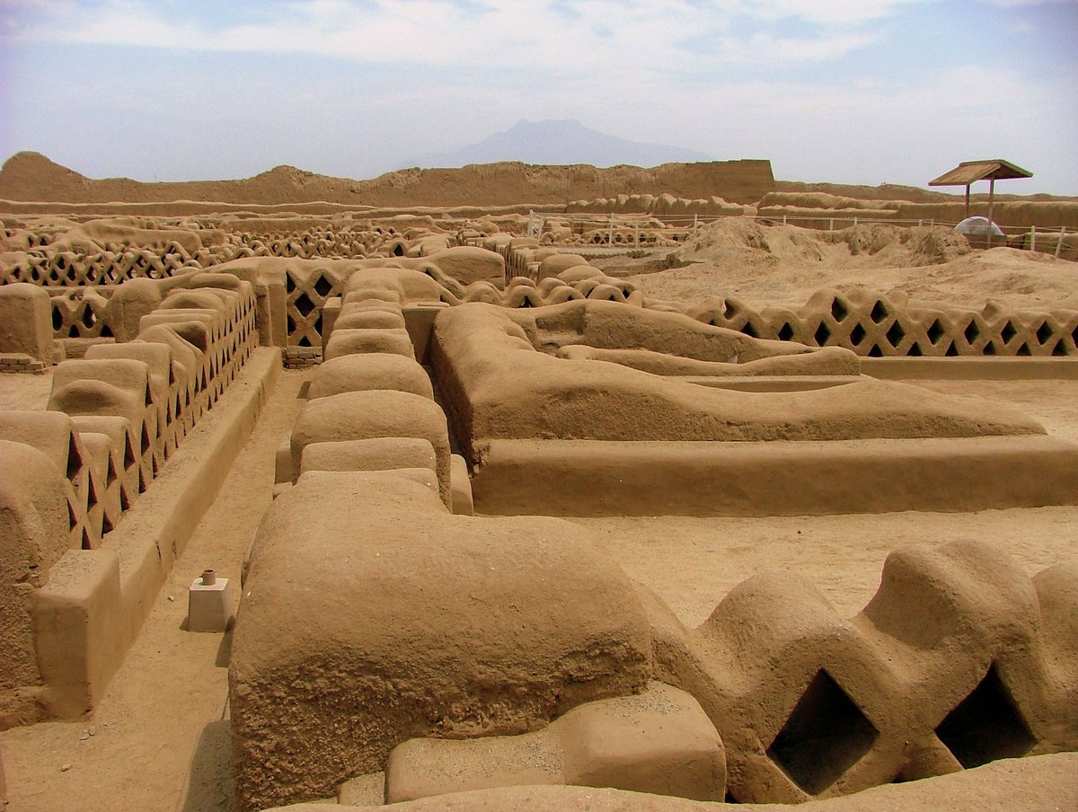 This evening's site is Chan Chan in in the La Libertad Region in northwestern Peru. It was the largest city of the pre-Columbian era in South America & was the capital for the Chimor people from 900 AD - 1470 AD, when they were defeated by the Inca empire.