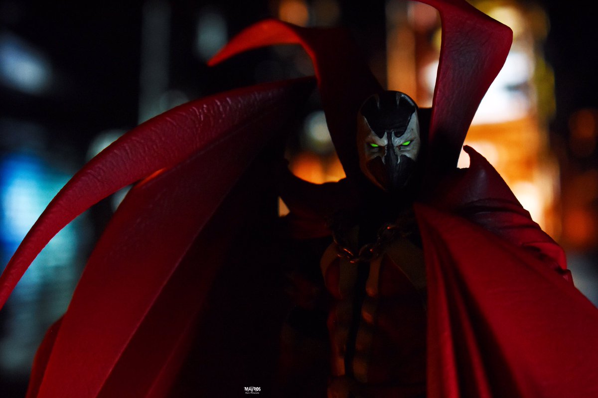 xav_mavros's tweet photo. The Hellspawn 
Love how this figure’s eyes reflect the light 🤘🏽😁🤘🏽

#マボルス #Spawn #ToddMcFarlane #ImageComics #McFarlaneToys #kickstarterspawn #ToyPhotography https://t.co/GkzuKdFE5b