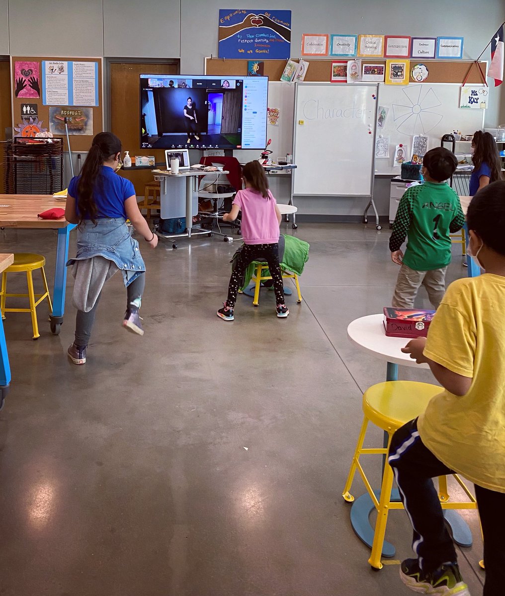Govalle RoadRunners (@govalle_roadies) on Twitter photo Govalle Roadies thoroughly enjoyed the interactive virtual workshop with <a href="/cli_aisd/">CLI in Austin ISD</a> art partner Resonate on Friday ~thank you Ms. Kris!
Govalle Roadies disfrutó muchísimo el taller virtual interactivo con <a href="/cli_aisd/">CLI in Austin ISD</a> art partner Resonate el viernes ~ ¡gracias Sra. Kris! Govalle Roadies thoroughly enjoyed the interactive virtual workshop with <a href="/cli_aisd/">CLI in Austin ISD</a> art partner Resonate on Friday ~thank you Ms. Kris!
Govalle Roadies disfrutó muchísimo el taller virtual interactivo con <a href="/cli_aisd/">CLI in Austin ISD</a> art partner Resonate el viernes ~ ¡gracias Sra. Kris!