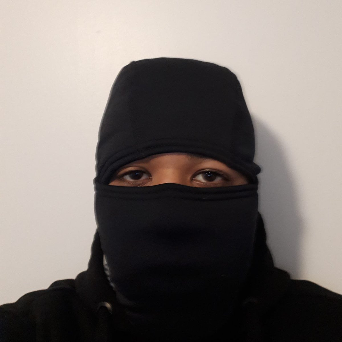 ianmiles's tweet photo. Yannick Badaogo has been identified as the man who stabbed 7 people in North Vancouver, killing a woman who was in her 20s. His other victims were also women. The stabber has a long history of violence, including domestic abuse. https://t.co/MSyie0XVR5