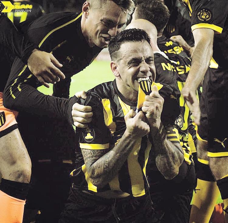 Vos sos Peñarol. Gracias Lolo!