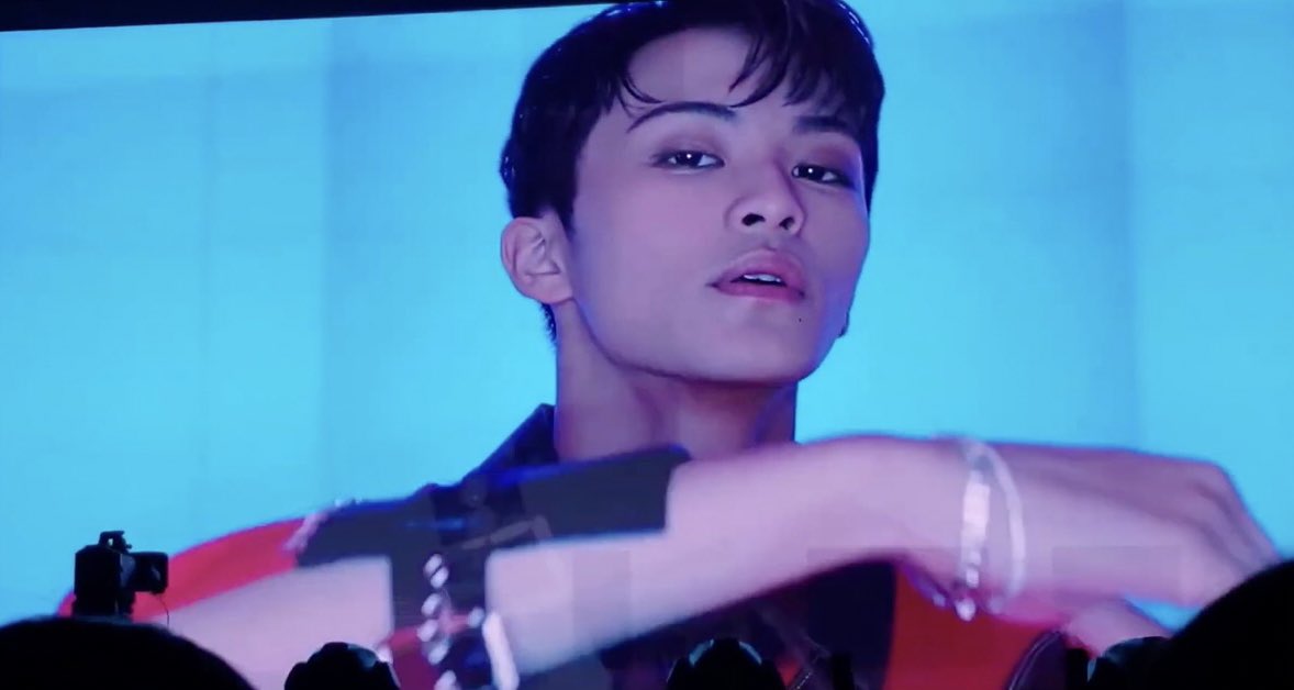 ً (@looksmkl) on Twitter photo 