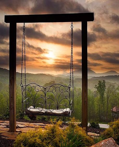 1CaressiveSoul's tweet photo. @crowadinfinitum 🌿🕊Aww thank you Tina!🌿🕊
   🤍You the first to wish me a🤍
   🕊🎚#BlessedHolyWeek!🎚🕊
 🤍🤍I really appreciate that🤍🤍

🌿🍃I love HolyWeek &amp; all🍃🌿
🤍that it honors! Remembering🤍
🕊🎚how LOVE came down🎚🕊
🤍&amp; died for us humbles my heart🤍
     🕊🎚#ThankYouJesus🎚🕊 https://t.co/DysaaknQeE