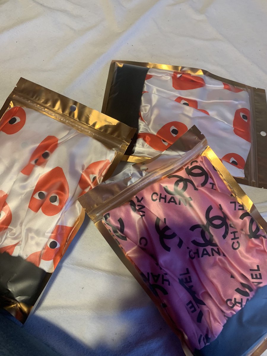 sharee2x's tweet photo. @AsianDaBrattt I sale durags and bonnets ! Contact me on instagram for more @TheShareeCollection https://t.co/YGiSXgGDFg
