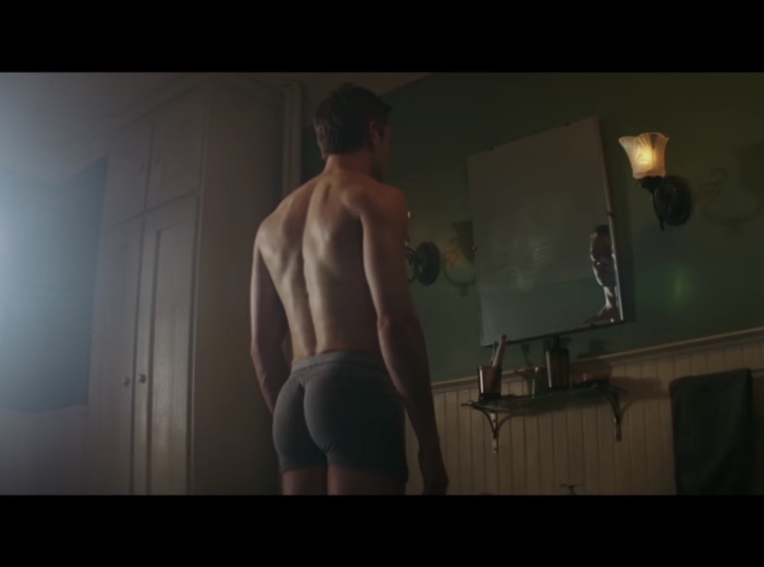 invisibleblkguy's tweet photo. Can we just talk about #thomaselms ass. Like it’s a nice little butt https://t.co/Wl84d02rKo