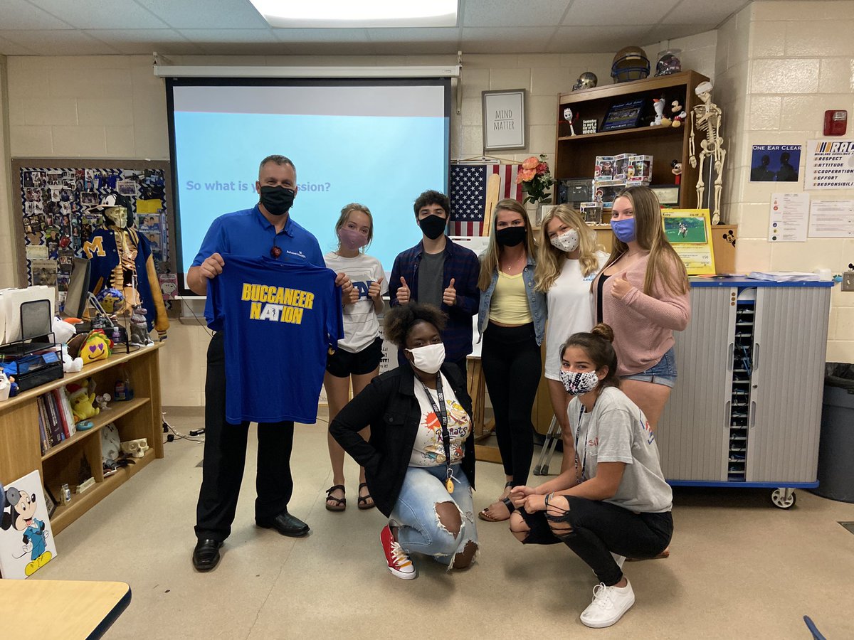 AtsaaMainland's tweet photo. Thank you Mr. Eric for coming in for National Athletic Training Month to speak with us about the profession of athletic training and how it has grown across all sorts of settings from performing arts to the military! @Mainlandhigh #nationalathletictrainingmonth https://t.co/SVBIVKuuKO