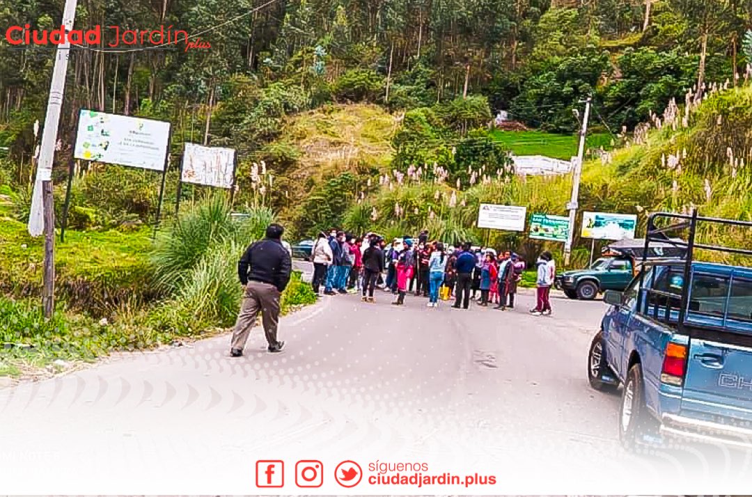 #NOTICIA 📢

El sábado 27 y domingo 28 de marzo, los uniformados realizaron una búsqueda minuciosa desde la vía Guaranda-Pasa hasta la ciudad Ambato. Sin obtener resultados. Si usted conoce de su paradero puede llamar al 0982413059.

#Ambato #CiudadJardínPlus
#Tungurahua #Ecuador