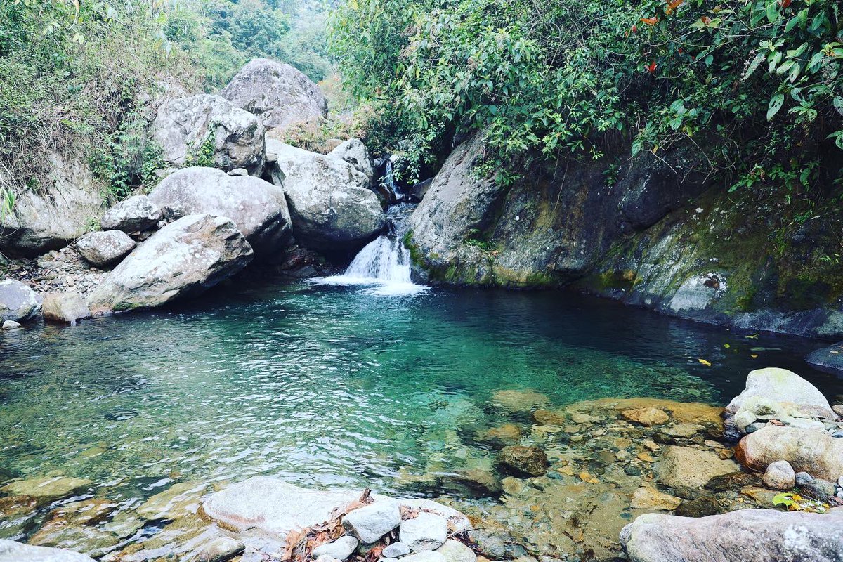 ManhCreative's tweet photo. Suối ở putaleng đẹp miên man... đẹp tới nỗi cứ ngẩn ngơ thôi #putaleng #putaleng3049m #trekking #trekkingvietnam #trekkinglovers #nature #naturephotography #photography #travel #travelphotography #mountains #mountainview #topmountain #hiking #hikingadventures https://t.co/RVrPCYFMyV