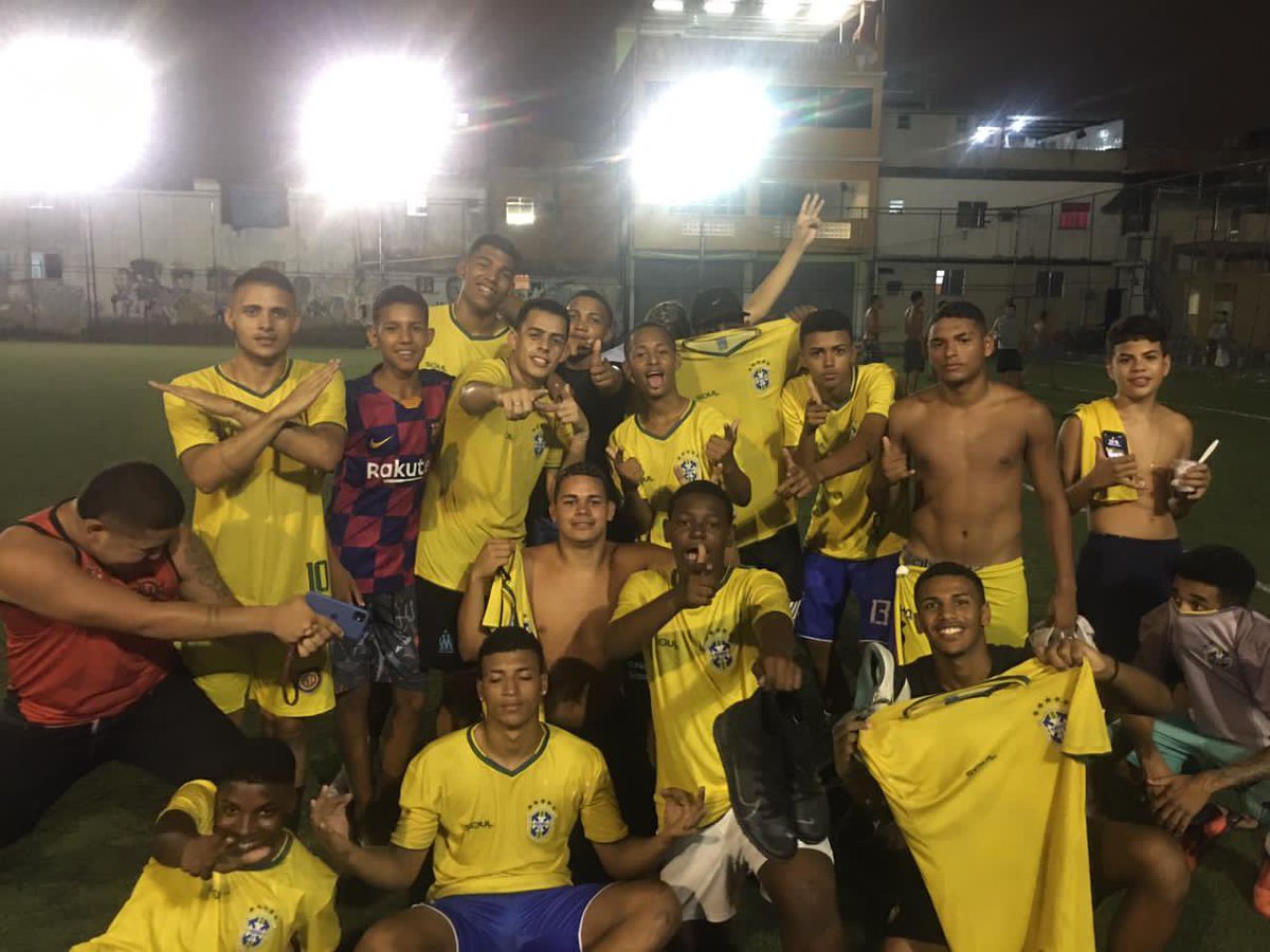 PortinhoFC's tweet photo. Mais uma vitória és 🇧🇷=🇩🇪 
#FéProsCrias🤪 https://t.co/zeNSUYAgx7