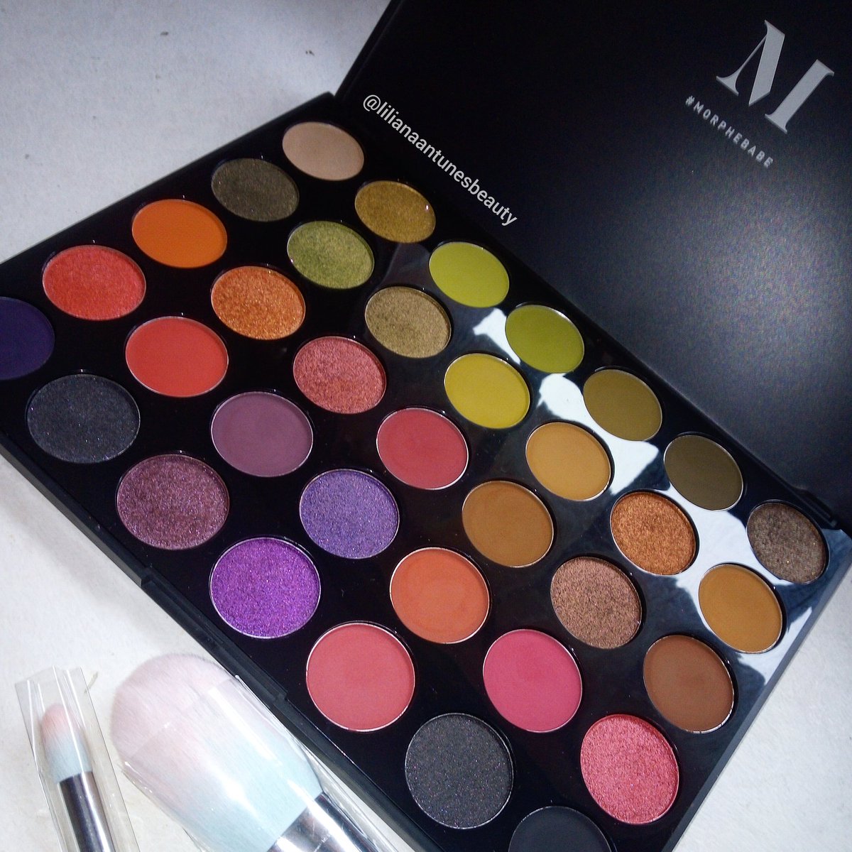 📷 || A paleta "35M Boss Mood" by <a href="/MorpheBrushes/">Morphe</a> é tão linda 💖

#Makeup #Palette #Morphe #MorpheBrushes #MorphePalette #MorpheBabe #35MBossMood #BossMood #35ColourPalette #35MBossMoodPalette #BossMoodMorphe #35MBossMood #Eyeshadow #Cosmetics #Beauty #EyeshadowPalette #CultBeauty