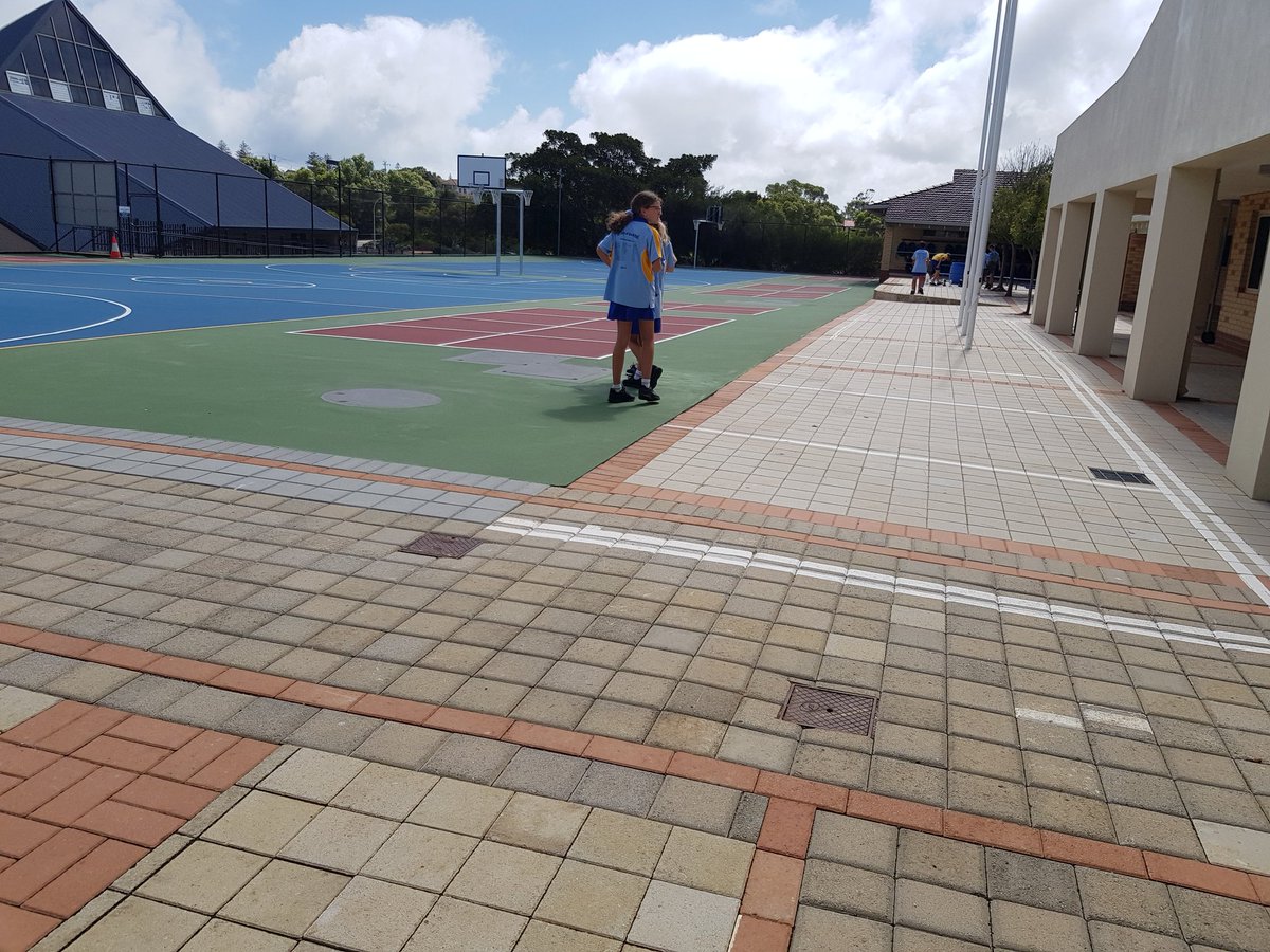 JacquieHardwick's tweet photo. Math scavenger hunt finding Maths in the everyday using technology to display our finds. https://t.co/9QvcC1RSz6
