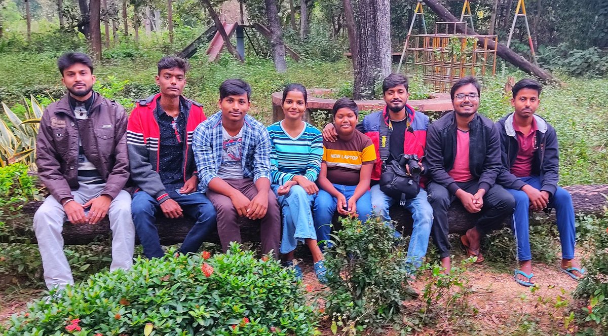 pankajMandal394's tweet photo. We All Brother &amp; sister in our family 
# 2020 # After Locked Down # Kuilapal Garden https://t.co/6zDw1rqR0n