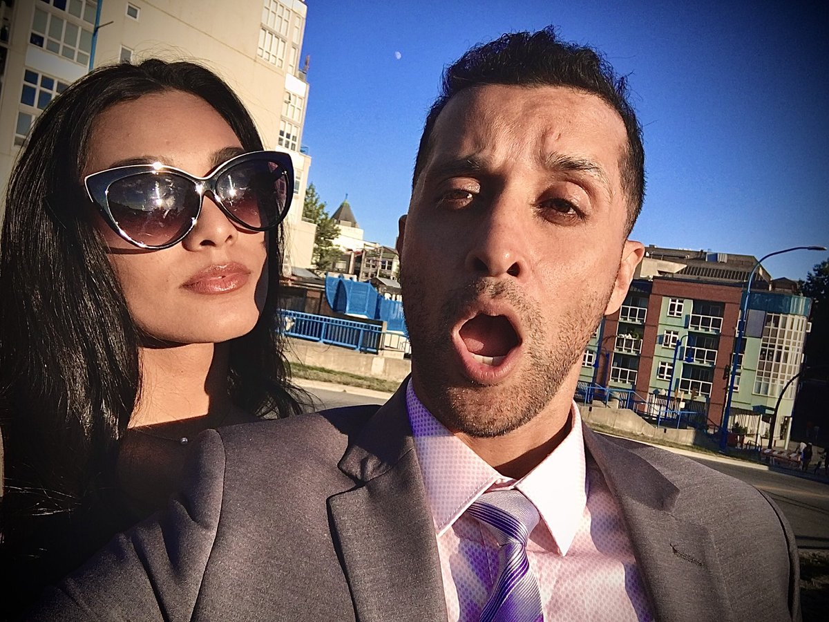 BTS from #psychoaashiq music video with Farina

#ishqbector #rapper #hiphop #rap #bollywood #bollywoodsong #partysong #clubsong #rapsong #rapmusic #music #beat #psychoaashiq #indianmusic #hindimusic #hindisong #indianartist #indianrapper #indianrap #rappers #musicvideo