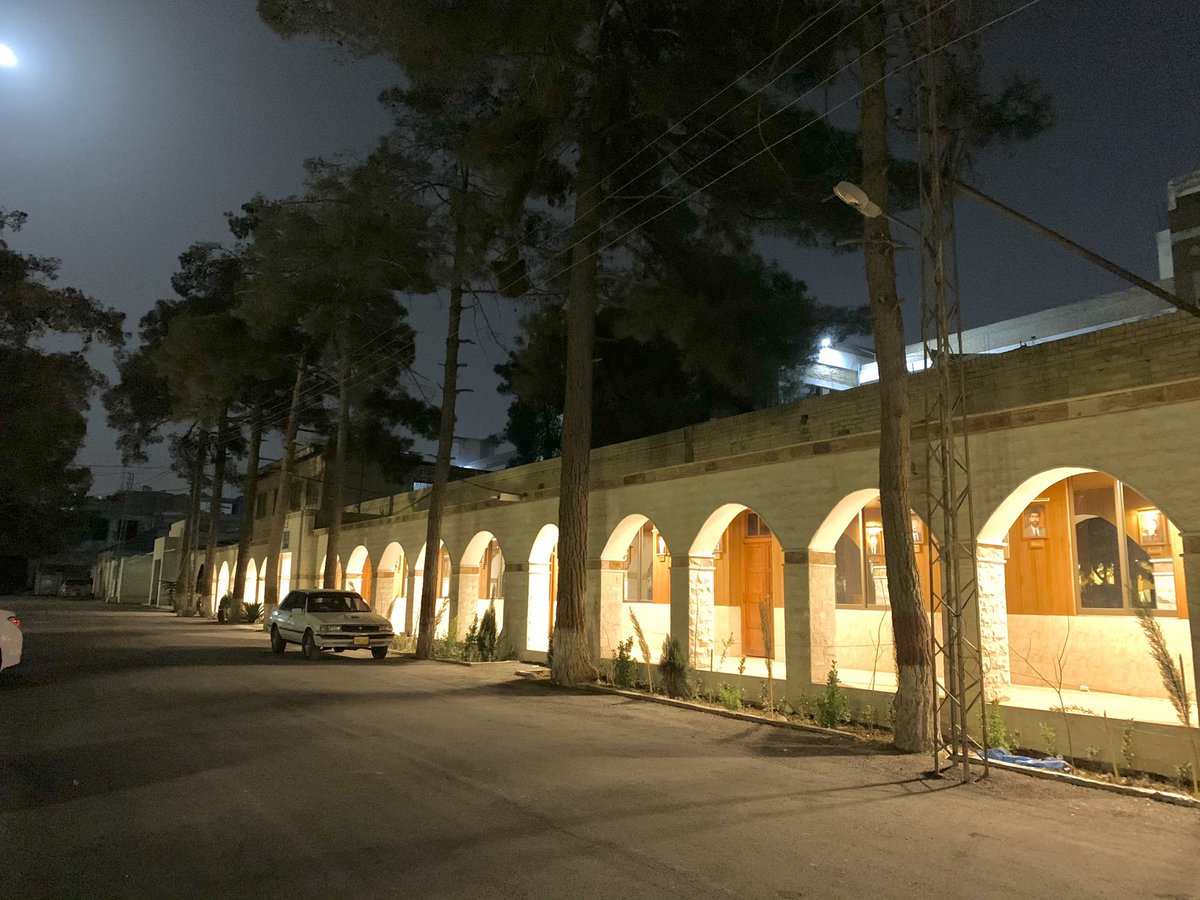muzaffarumrani's tweet photo. One of the oldest buildings in Quetta. #Quetta #Kechari #Courts #Lawyers https://t.co/zpADJZoyu4