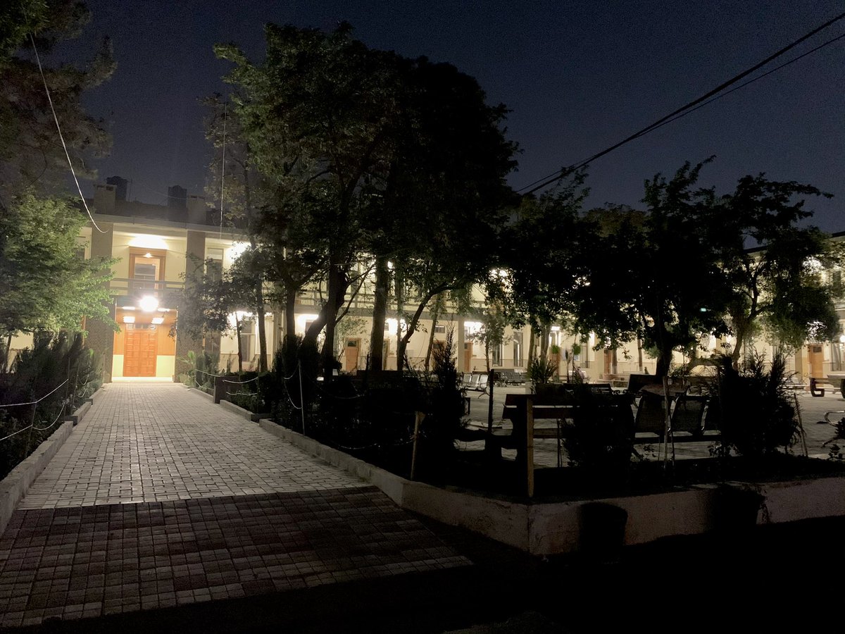 muzaffarumrani's tweet photo. One of the oldest buildings in Quetta. #Quetta #Kechari #Courts #Lawyers https://t.co/zpADJZoyu4