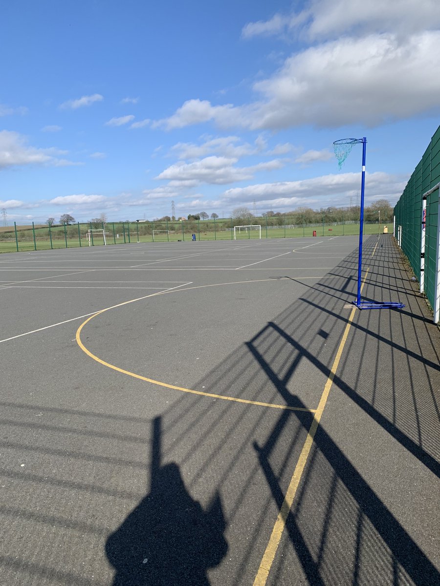CentreNicholas's tweet photo. Our outdoor Netball courts are available to hire from Monday April 12th. Call 02476 848084 or email sportshall@nicholaschamberlaine.co.uk for details 👊 #netball #warwickshire #bedworth #nuneaton #coventry https://t.co/zgqPfMg8CM