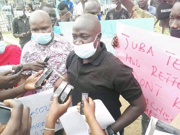 Chany Ninrew tweet media