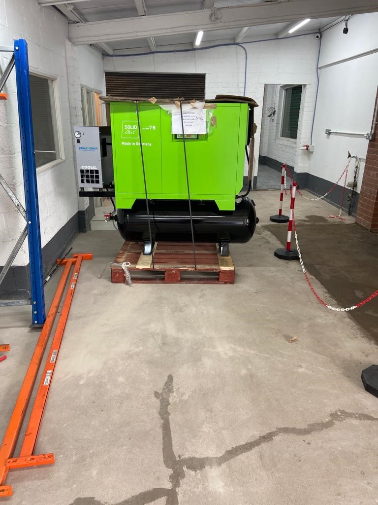 AirflowLtd's tweet photo. We do compressors for all different kinds of budgets &amp; applications @AirflowLtd 
#solidair #bogecompressors #aircompressors https://t.co/W28R4rClD8