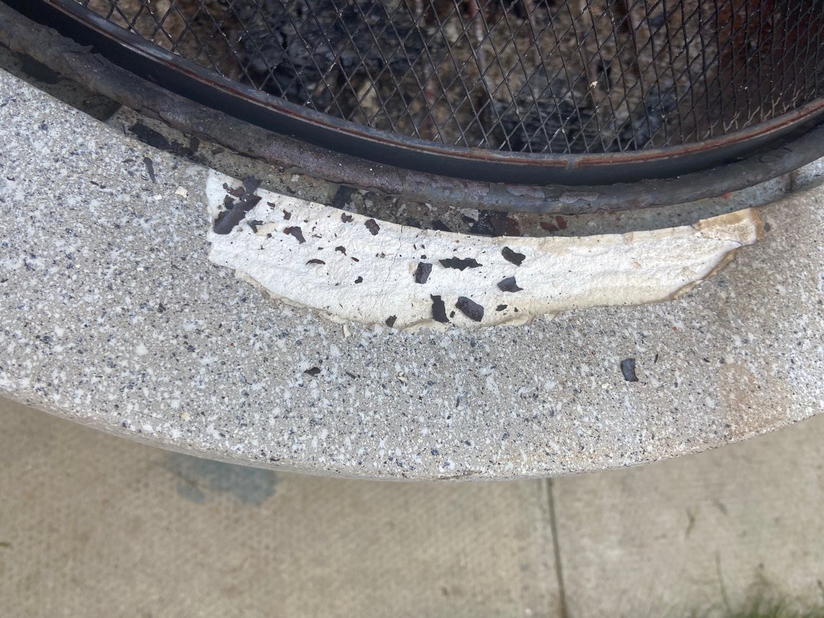 tisnicoley's tweet photo. @VonHaus_uk bought this firepit last April, last night on second use- part of it blew up- dangerous and now looks awful. https://t.co/3BPf1jS8Bj