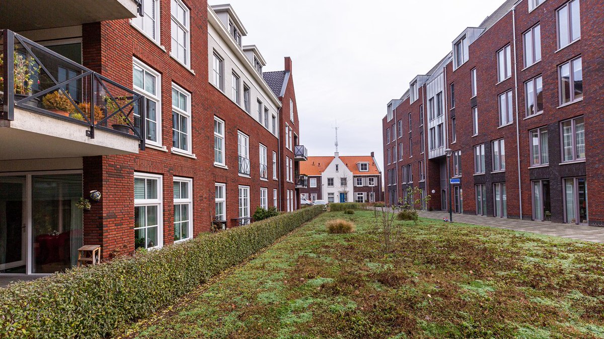 Hoe kan binnendorpse woningbouw bijdragen aan de woningvoorraad, duurzaamheid, sociale samenhang en kwaliteit van de leefomgeving? De jonge onderzoekers van de PCL onderzochten 9 praktijkvoorbeelden. Bekijk het Inspiratiedocument: provincie-utrecht.nl/pcl